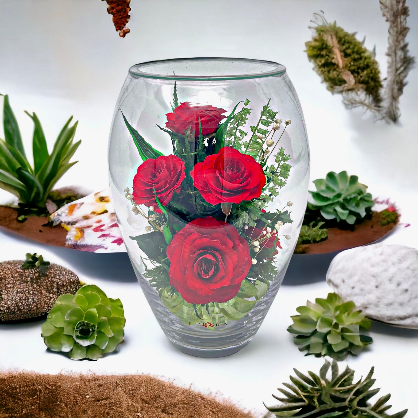 Fiora Flower | Long Lasting Real Roses in a Sealed Vase | Lasts up to 5 Years | Unique Present Gift