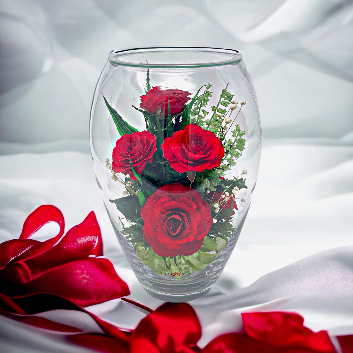 Fiora Flower | Long Lasting Real Roses in a Sealed Vase | Lasts up to 5 Years | Unique Present Gift