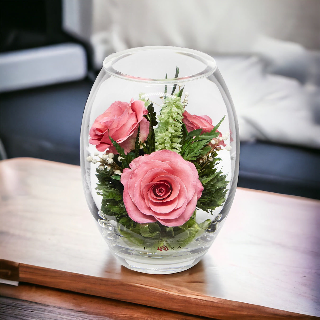 Graceful Blush: Trio of Long-Lasting Pink Roses