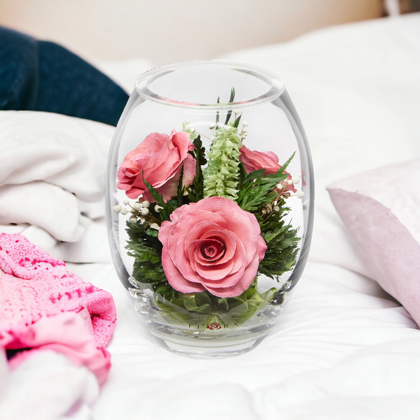 Graceful Blush: Trio of Long-Lasting Pink Roses