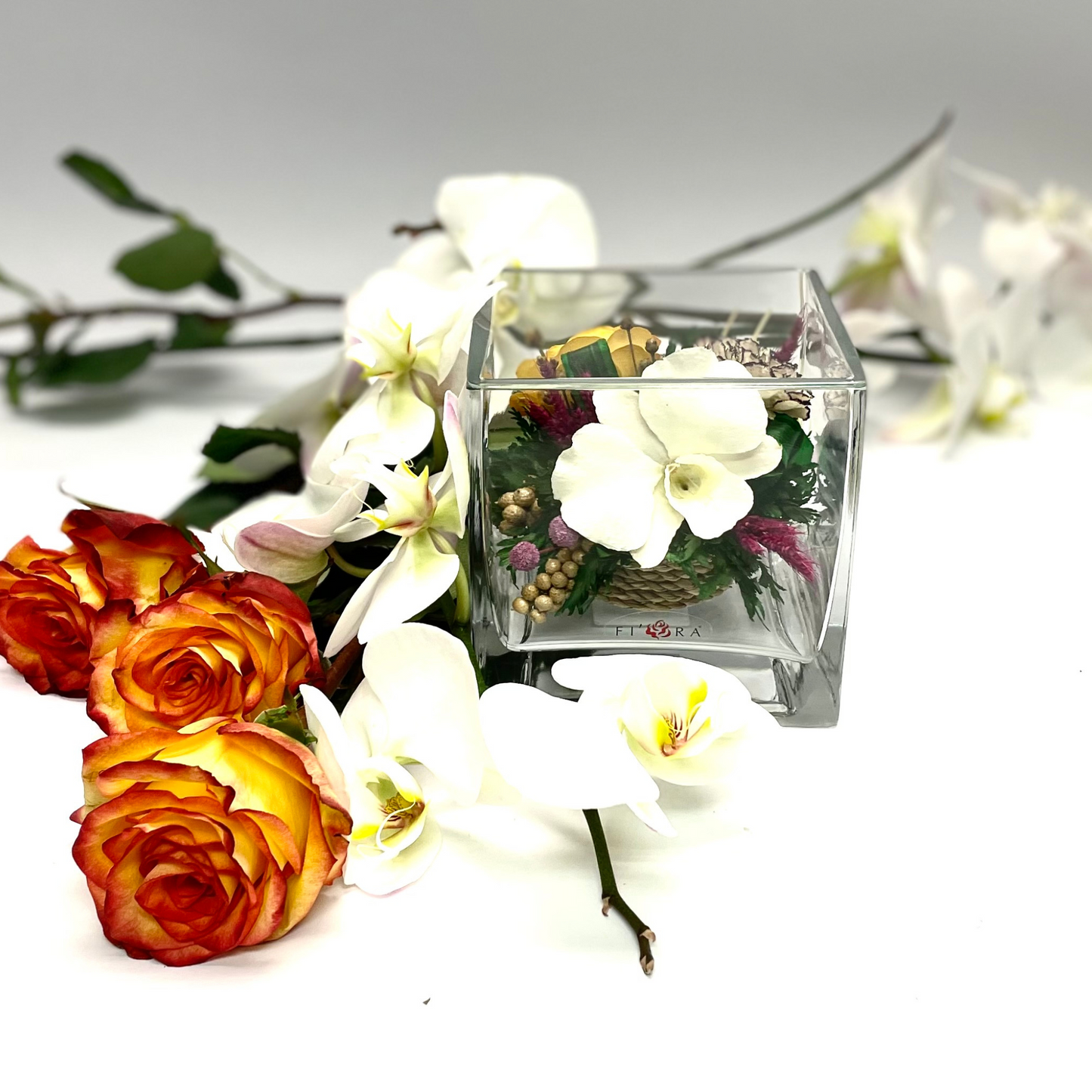 71881 Long-Lasting Yellow Rose and White Orchid in a Cube Glass Vase